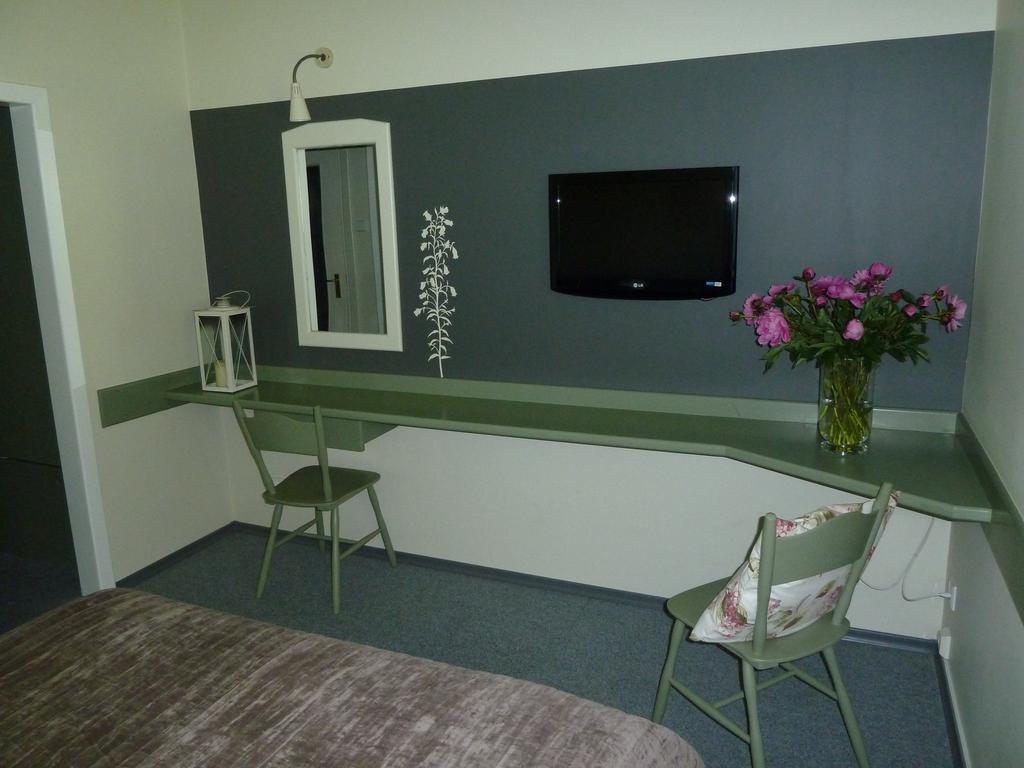Hotel Flora Łódź Habitación foto